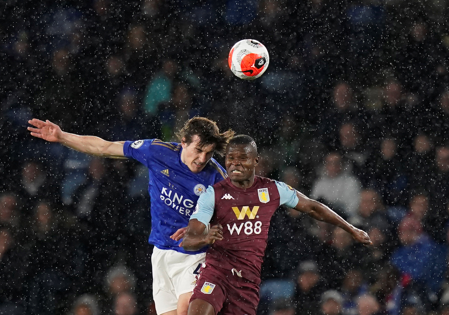 的膝盖受伤 的膝盖受伤