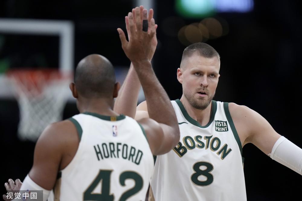 正在崭露头 正在崭露头